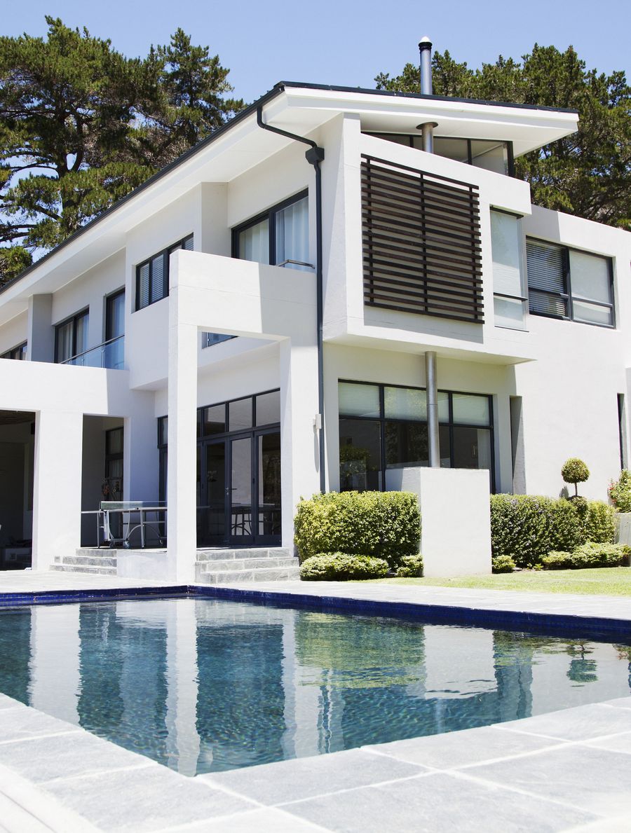 Large Modern House with Pool